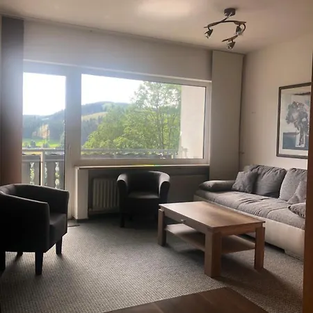 App Mit Seeblick Am Hillebachsee In Ot *